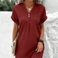 👗 Rochie cu mânecă scurtă și decolteu în V